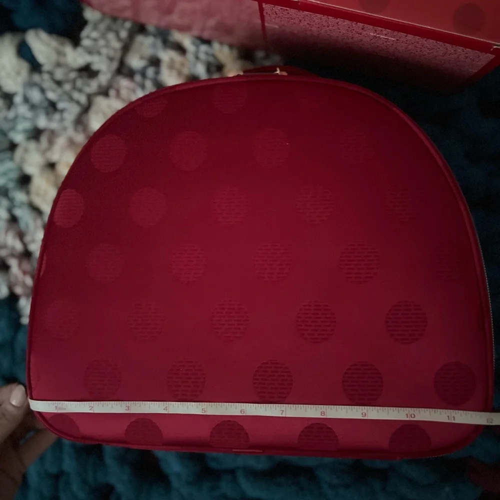 Estee Lauder Red Polka Dot Satin Tote NIB makeup not included - Picture 6 of 7